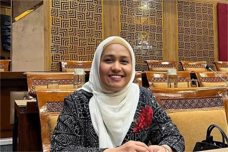 Karmila Sari Minta Pemerintah Perkuat Sinergi Antar Kementerian untuk Majukan Sekolah Rakyat