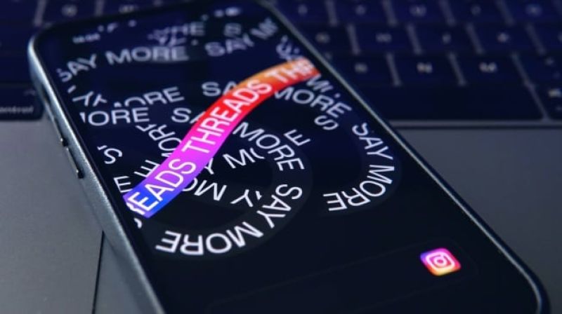 Promosikan Thread Anda dengan Komentar Akun Nyata