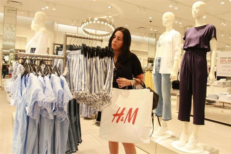 H&M Brand Pakaian Internasional yang Selalu Up To Date dengan Tren Fashion Masa Kini