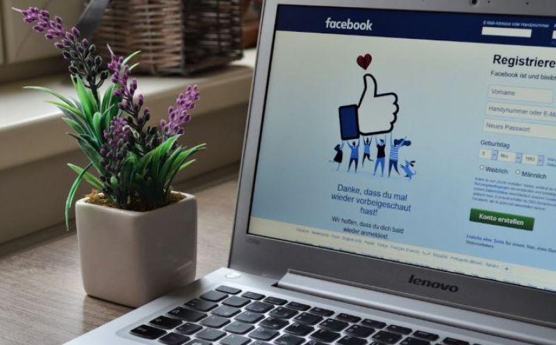 Ingin Dianggap Ahli? Komentar Edukatif Facebook Aktif 24 Jam Perkuat Kredibilitas Personal Branding