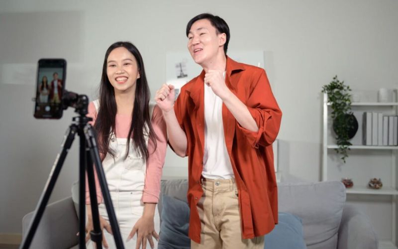 Bangun Personal Branding di TikTok? Komentar Real dengan Garansi Bikin Kamu Terlihat Lebih Kredibel