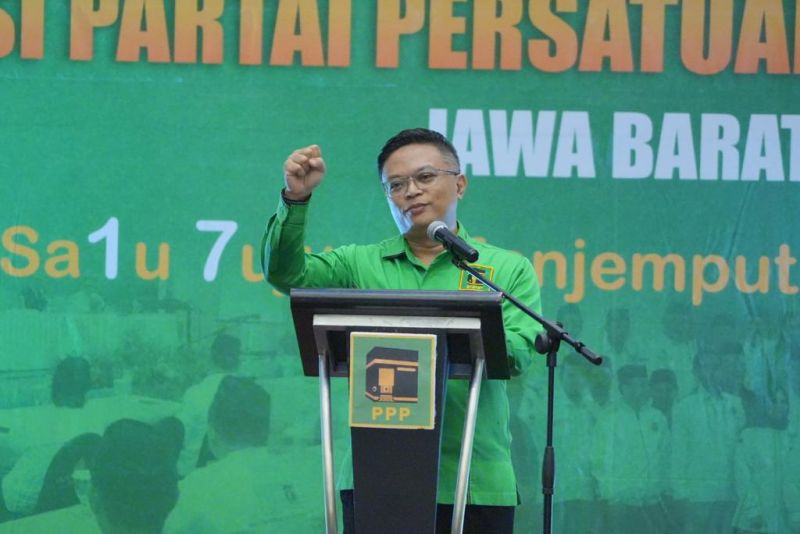 Kolaborasi Ulama dan Pemerintah: Gagasan H. Zaini Shofari untuk Pembangunan Berbasis Nilai