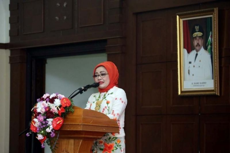Hj. Dra. Hj. Dewi Indriati, Bupati Banyumas yang Memprioritaskan Pemberdayaan Perempuan dan Pengembangan Pendidikan