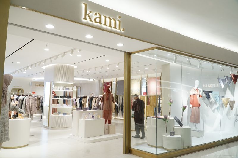Kami. – Gaya Earth Tone yang Kalem dan Elegan: Pilihan Terbaik dari Kami. untuk Muslimah Modern