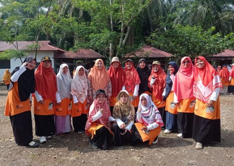 Nevi Zuairina Ajak Perempuan Bangkit Lewat Ekonomi Kreatif Keluarga