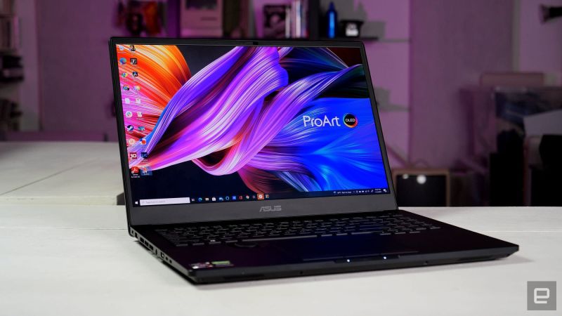 ASUS ProArt StudioBook: Laptop Desainer Grafis dengan Layar Akurat