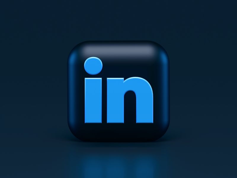 Mau Dilirik HRD? Gunakan Review LinkedIn dari Akun Nyata