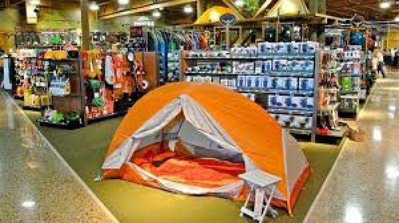  Toko Perlengkapan Hiking: Tempat Terbaik untuk Memenuhi Kebutuhan Petualangan Anda
