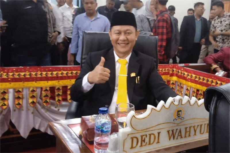 Dedi Wahyudi Anggota DPRD Provinsi Banten Periode 2024–2029 Dorong Reformasi Tata Kelola Pendidikan