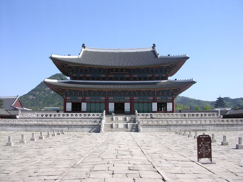 KSM Tour Tawarkan Paket Wisata Korea Selatan, Keliling Seoul, Nami Island, dan Busan dalam Suasana Musim Semi