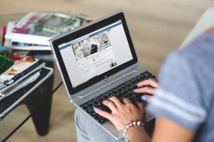 Menguak Gurihnya Bisnis Jasa Pembuatan Fanpage Facebook 
